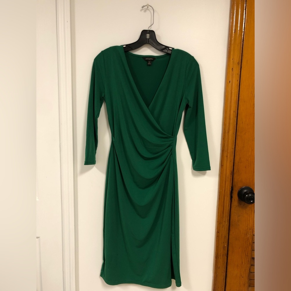 Banana Republic Women's Dress Size XS Color Green